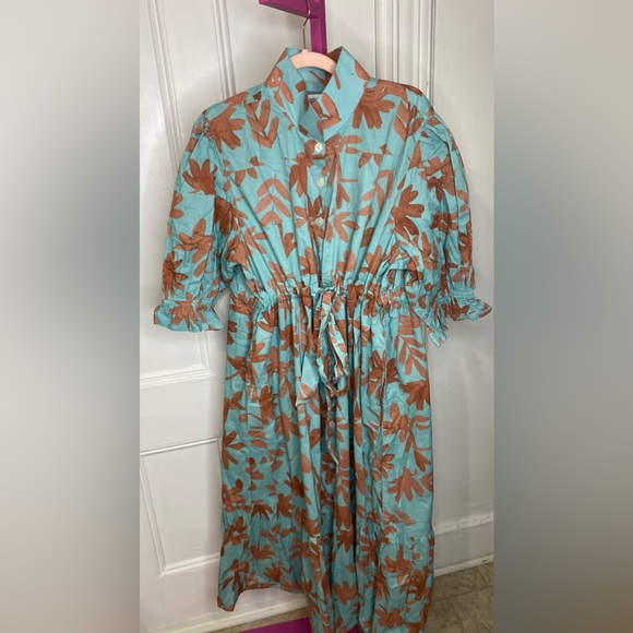 NWT HOLLY SHAE
CATHERINE IN
FOLIAGE FRENZY - Picture 4 of 8